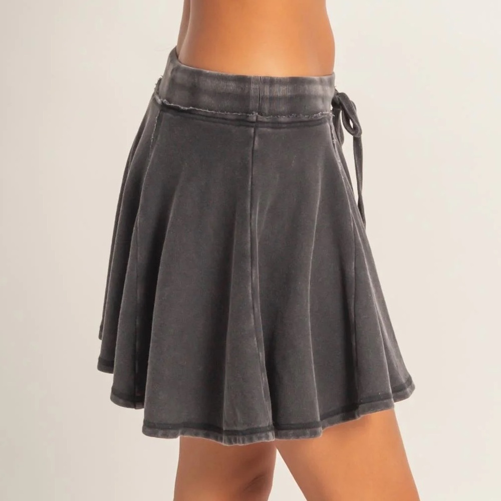NWT Acid Washed Drawstring Waist Mini Skirt Shorts Skort Black - Picture 7 of 8